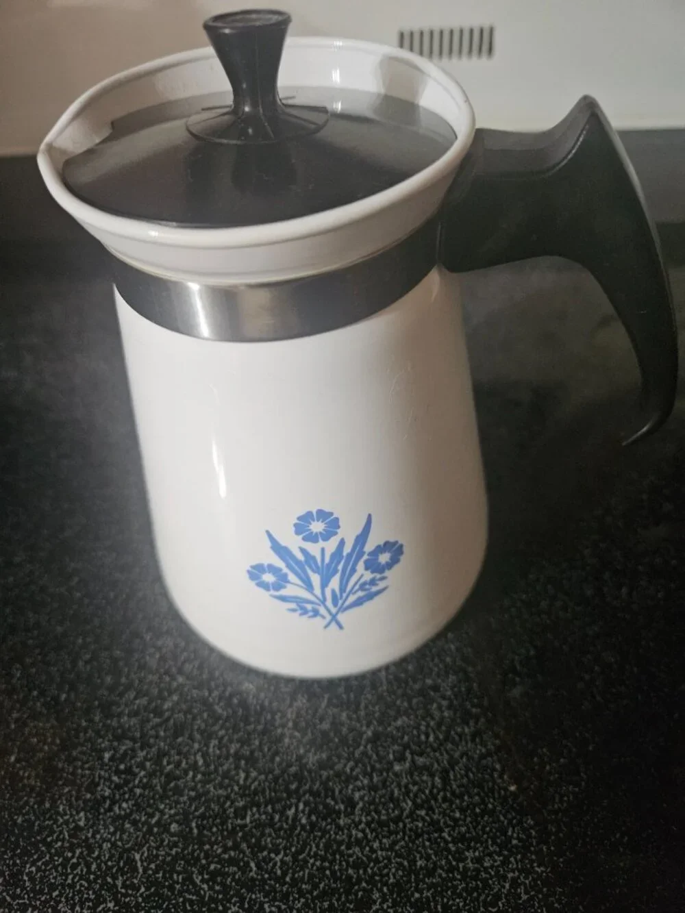 Vintage 4 Cup Corningware Blue Cornflower Teapot Coffee Tea Server Carafe - Picture 2 of 4